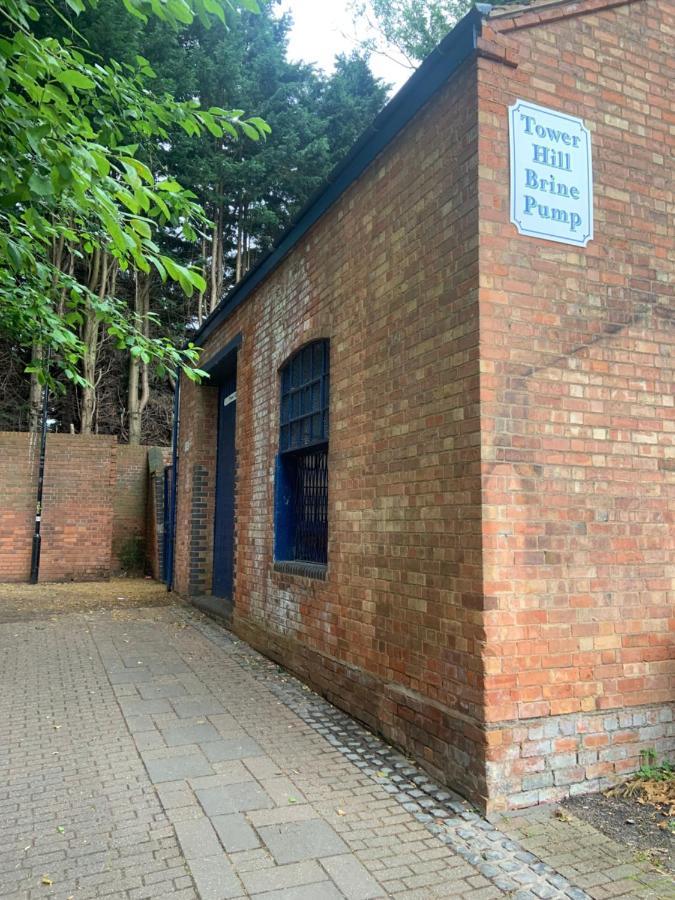 Enjoy Your Stay At Chorley Road Droitwich Spa Extérieur photo